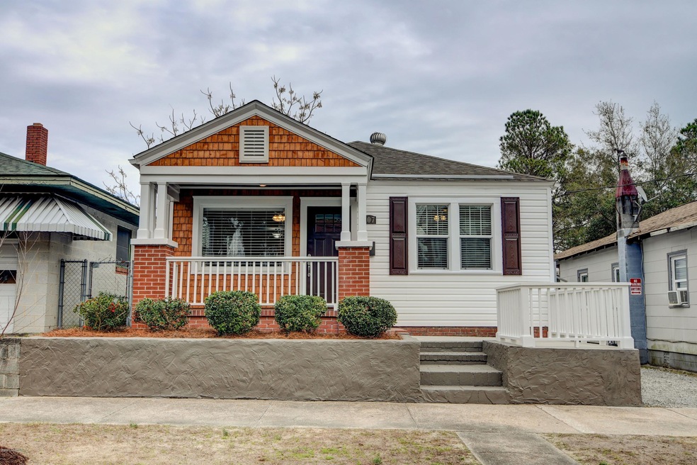 907 S 7th Street Front Image