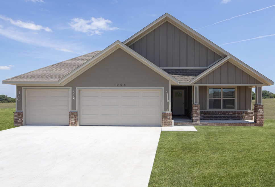 1256 S Cumberland Ave, Republic, MO 65738 - photo 1