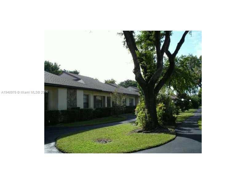7502 Nova Dr unit 2, Davie, FL 33317 - photo 1