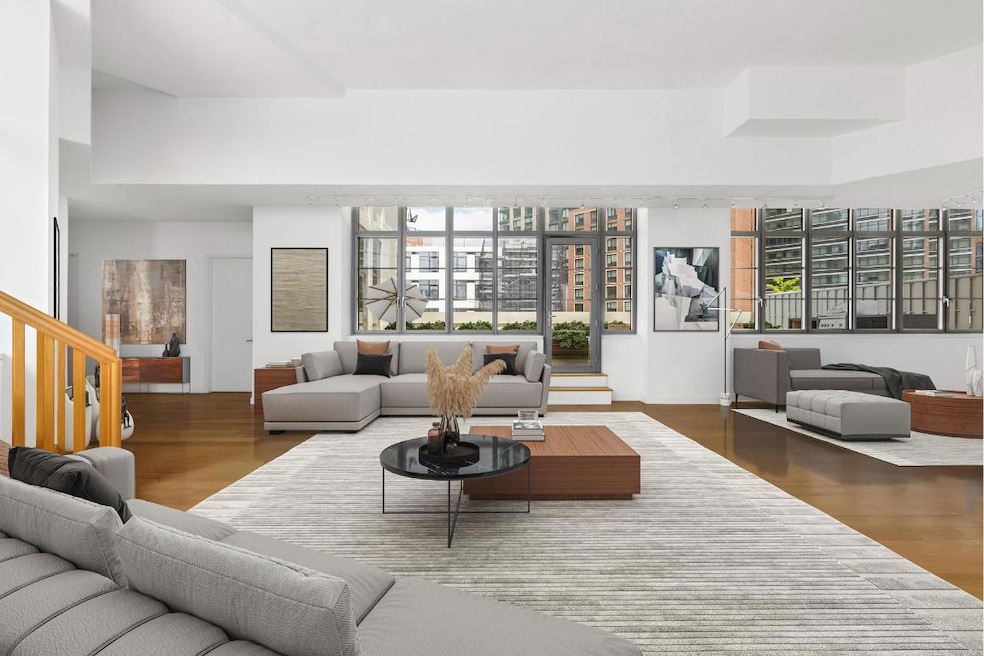 Sold $3,565,000 • Co-Listing Agent