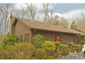 Lovely End Unit Townhouse