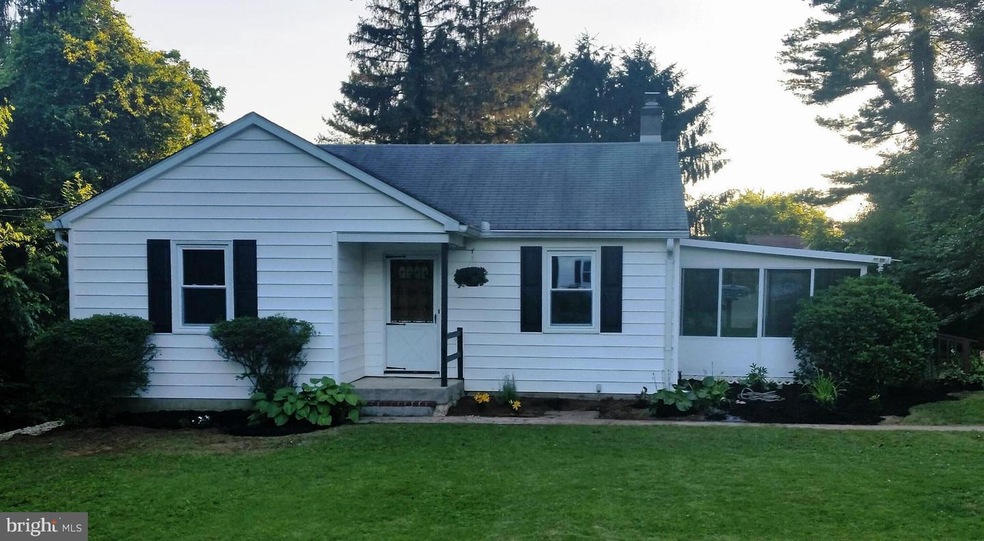 6108 Oakland Mills Rd, Sykesville, MD 21784 - photo 1