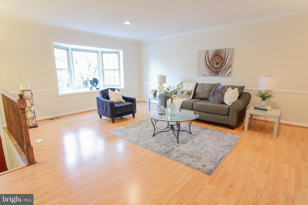 10 Carriage Walk Ct, Parkville, MD 21234 - photo 1