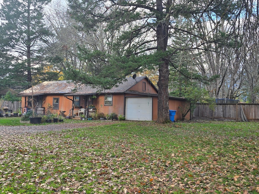 228 W River St, Cave Junction, OR 97523 - photo 1