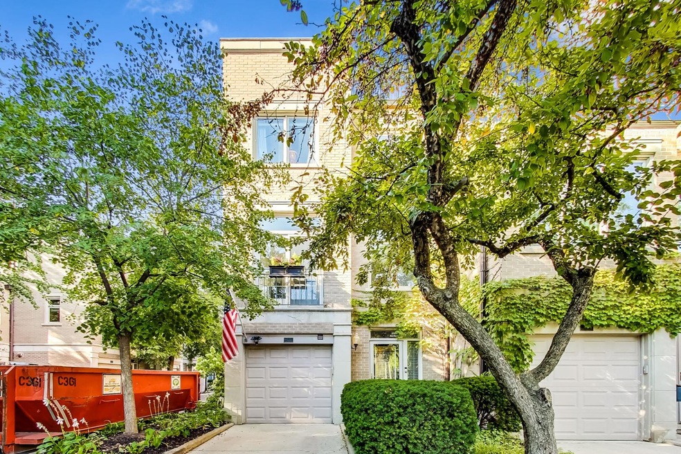 2732 N Southport Ave unit B, Chicago, IL 60614 - photo 1