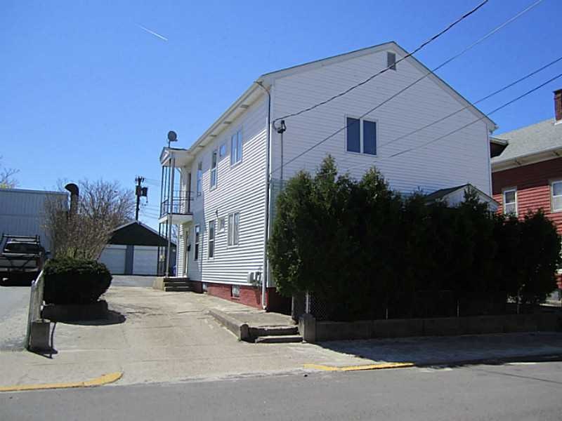 25 Walnut St unit 27, Central Falls, RI 02863 - photo 1