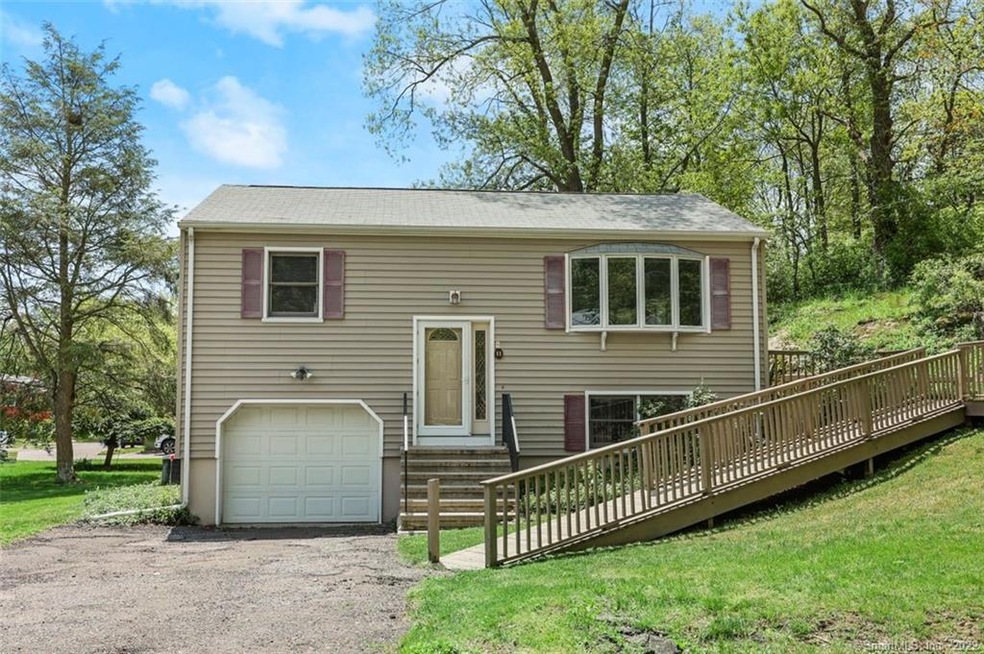 11 Donna Dr, Norwalk, CT 06854 - photo 1