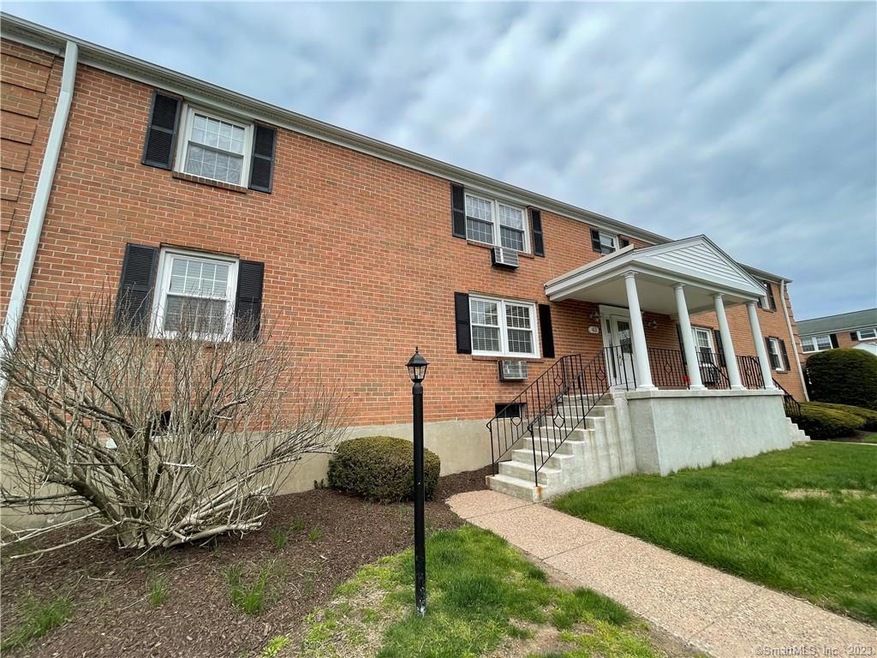 43 Brewster Rd unit A, Glastonbury, CT 06033 - photo 1
