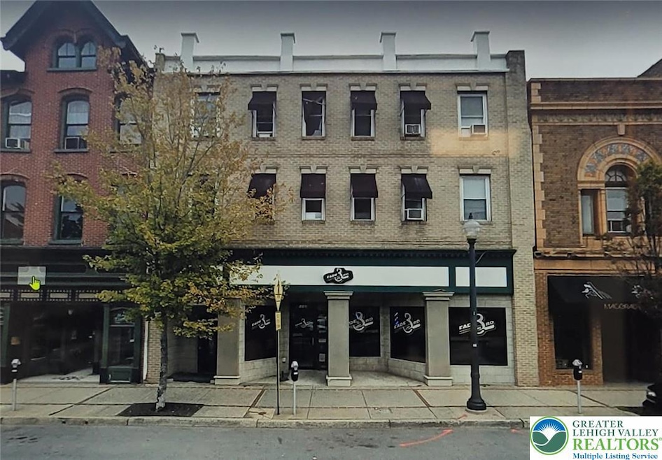 For Rent $1,495/month