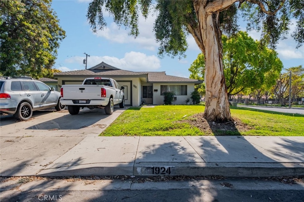 1924 Bobolink Way, Pomona, CA 91767 - photo 1