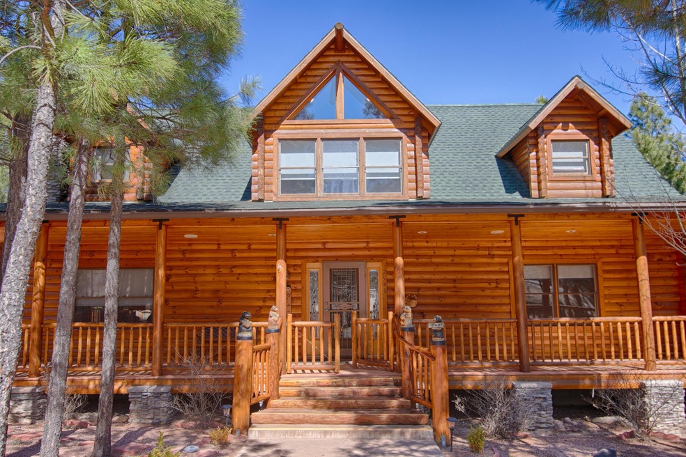 Gorgeous log home!