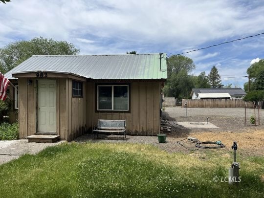 982 S G St, Lakeview, OR 97630 - photo 1