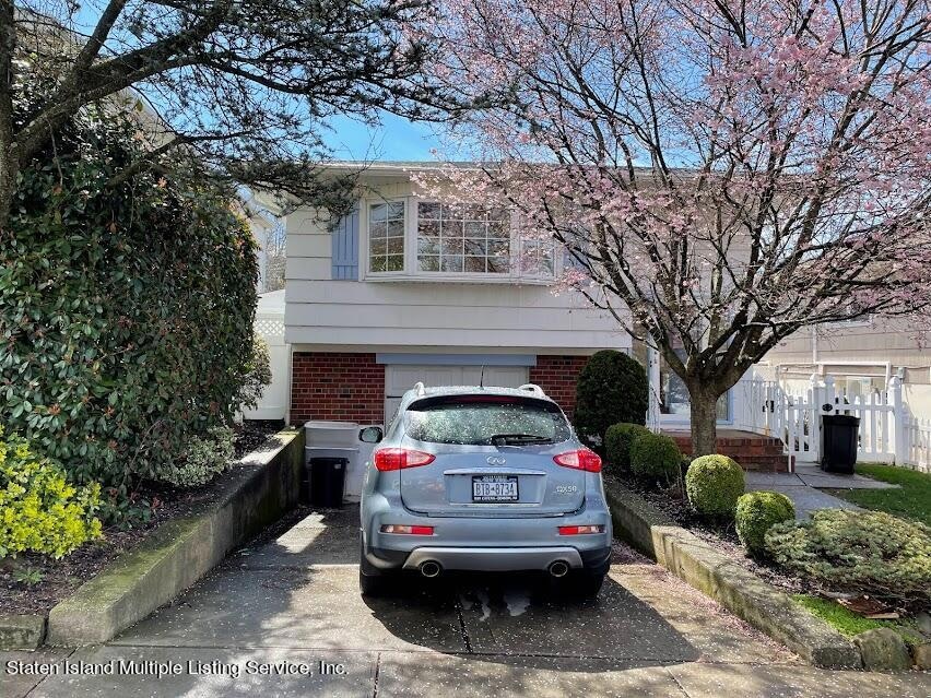 52 Sunnyside Terrace, Staten Island, NY 10301 - photo 1