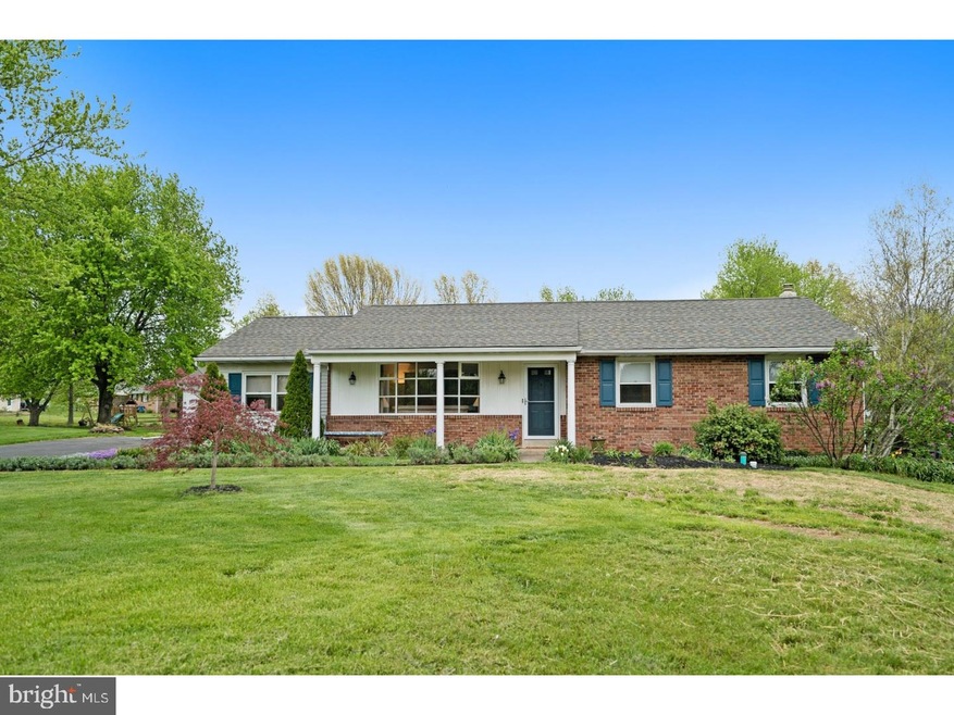 532 Delp Rd, Souderton, PA 18964 - photo 1