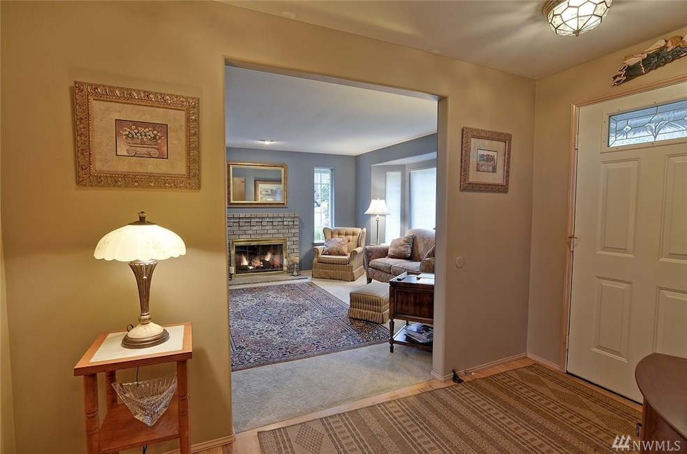 8124 46th Place W, Mukilteo, WA 98275 - photo 1