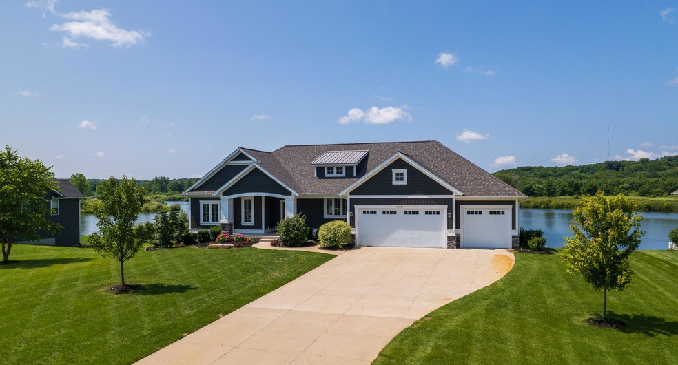Linden Dr-184