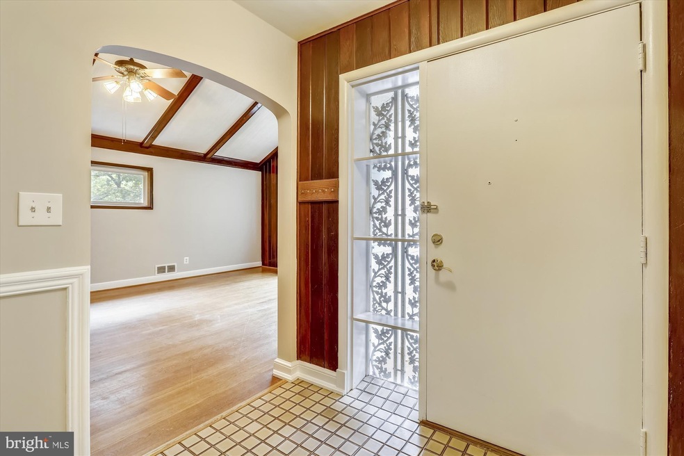 3503 E West Hwy, Chevy Chase, MD 20815 - photo 1