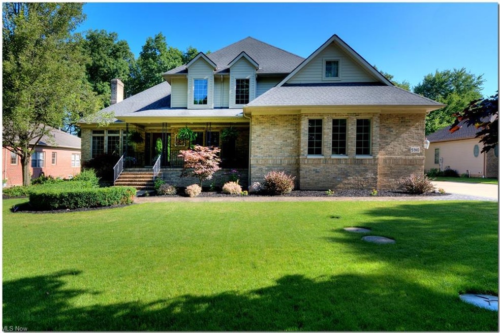 Street view front of house