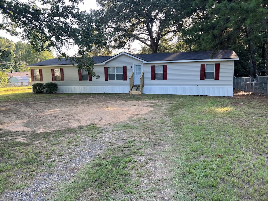 1226 Pleasant Grove Dr, Shreveport, LA 71107 - photo 1