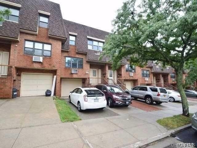 24050 69th Ave unit 2nd Fl, Douglaston, NY 11362 - photo 1