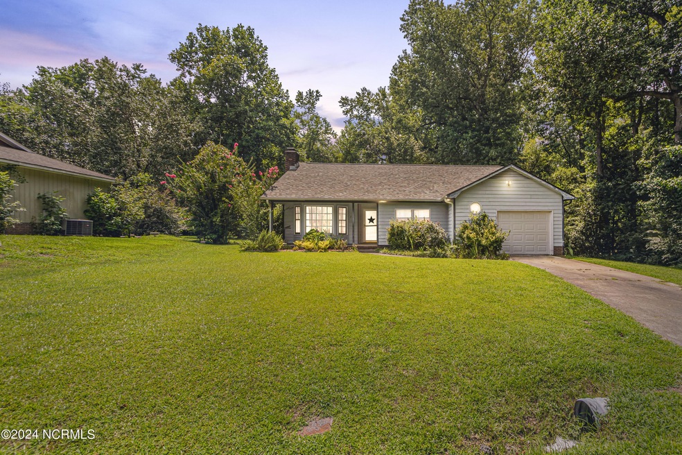 216 Sabrina Ct, Jacksonville, NC 28540 - photo 1