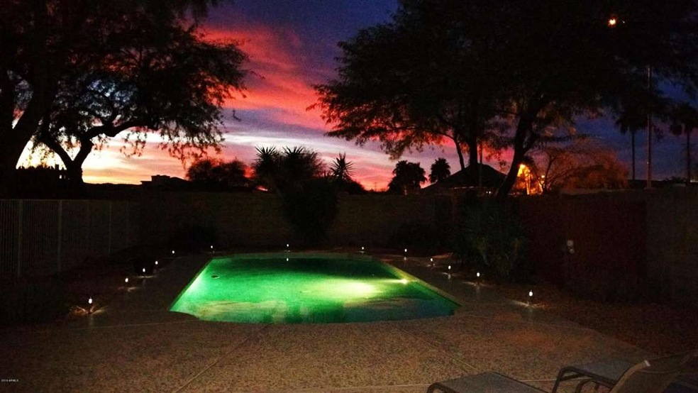 poolnightlights
