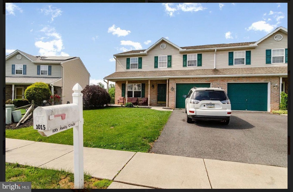 1015 Amity Cir, Reading, PA 19605 - photo 1