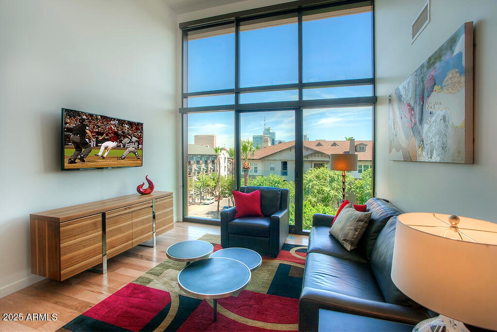 100 W Portland St unit 506, Phoenix, AZ 85003 - photo 1