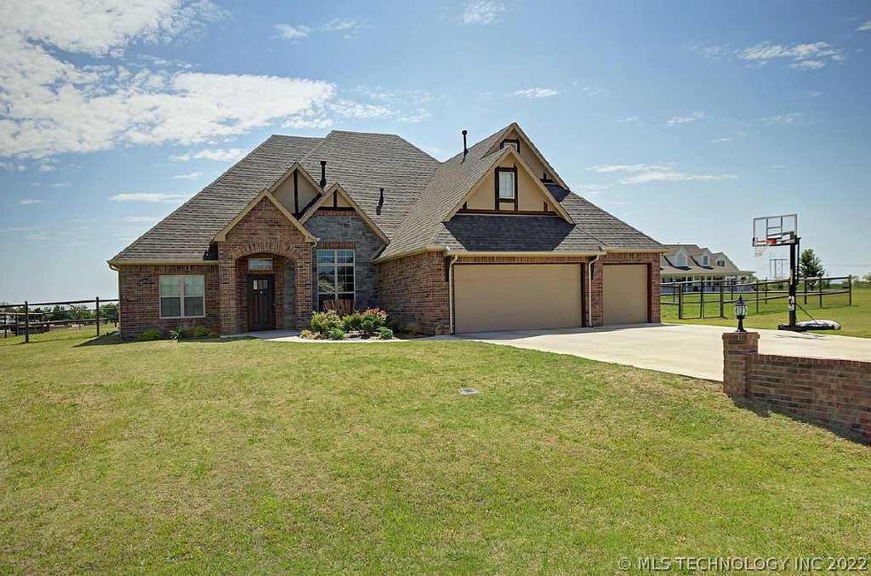 8195 N 50th East Ave, Sperry, OK 74073 - photo 1