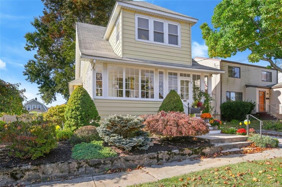 171 Swanson Ave, Stratford, CT 06614 - photo 1