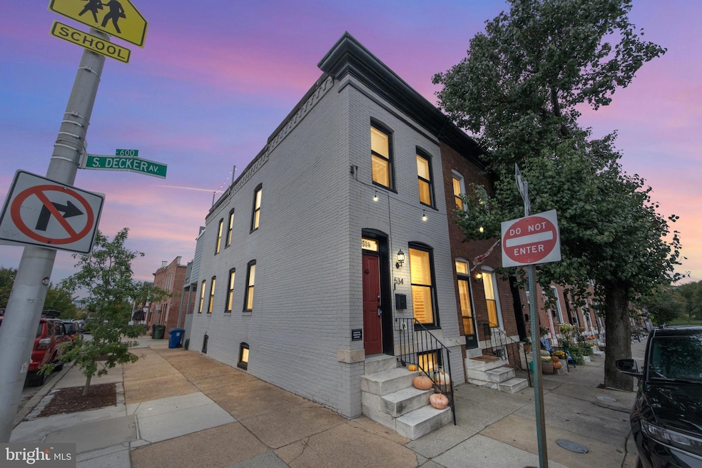 For Sale $479,999 • Co-Listing Agent