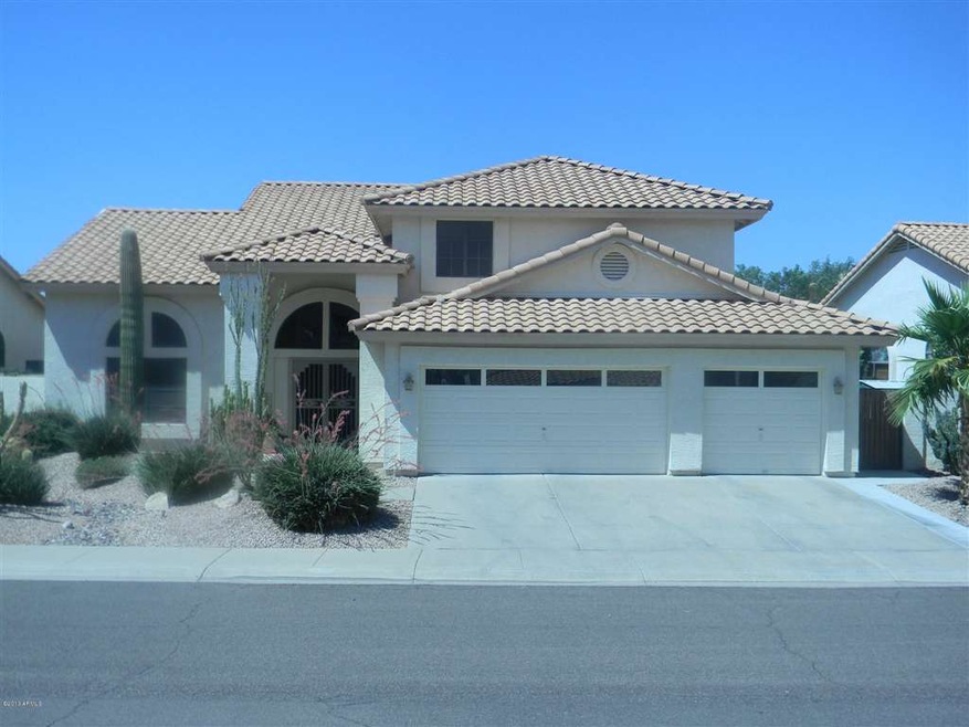 1026 W Iris Dr, Gilbert, AZ 85233 - photo 1