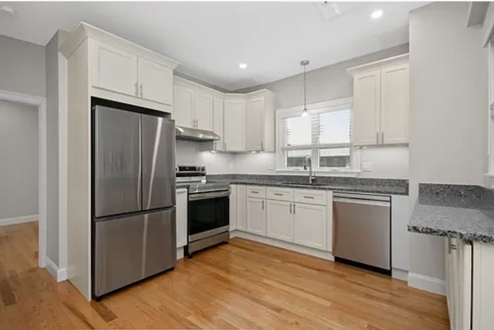 650 Dorchester Ave unit 1, Boston, MA 02127 - photo 1