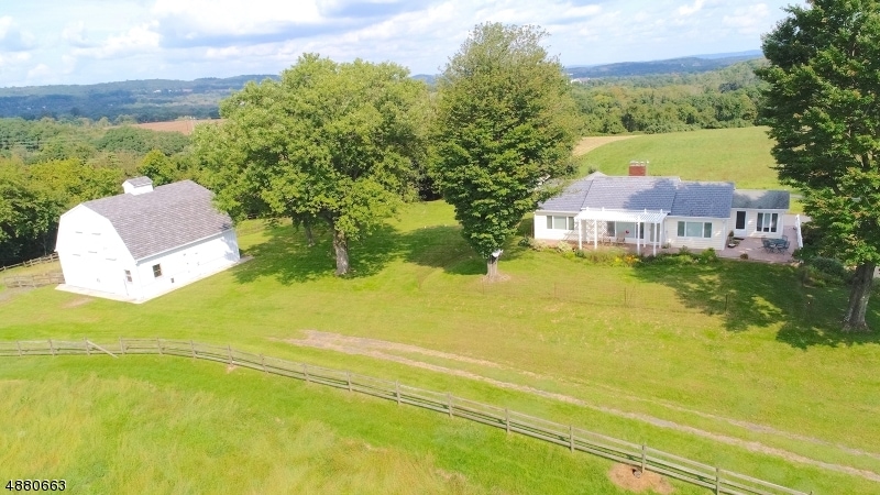 34 Sand Hill Rd, Annandale, NJ 08801 - photo 1