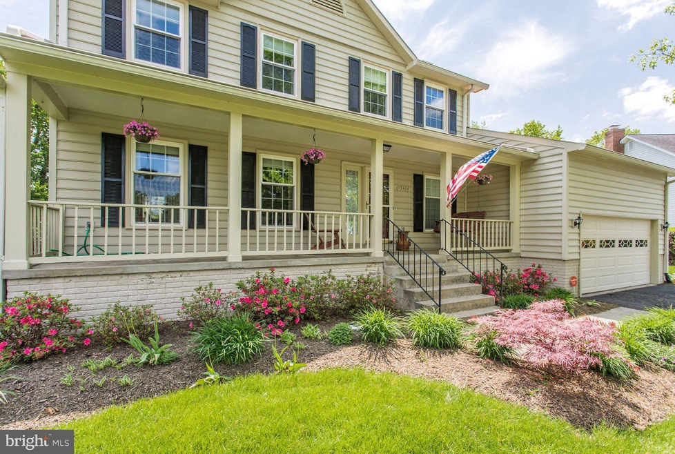 13400 Birch Bark Ct, Fairfax, VA 22033 - photo 1