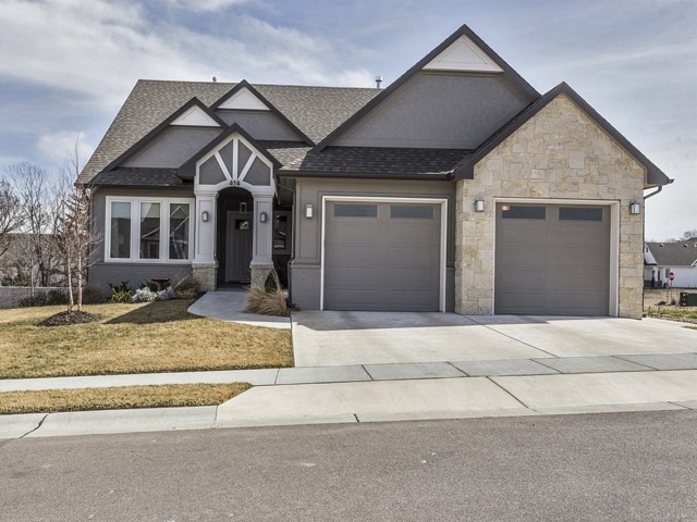 Welcome to 414 N. Frontgate!