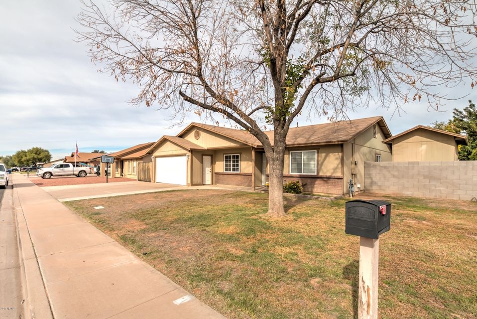 2866 E Dragoon St-1