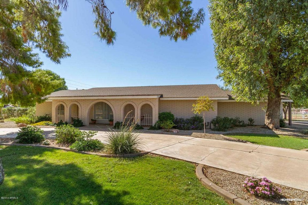 1.63 Acres with Great Horse Set Up