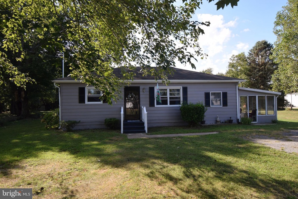 8794 Fairlee Rd, Chestertown, MD 21620 - photo 1