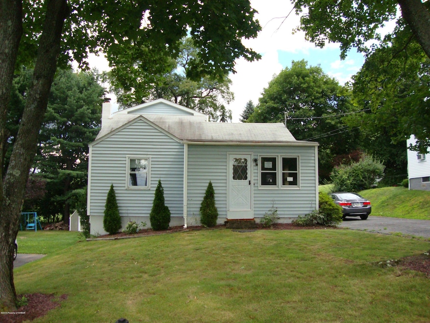 11 Sun Valley Dr, Drums, PA 18222 - photo 1