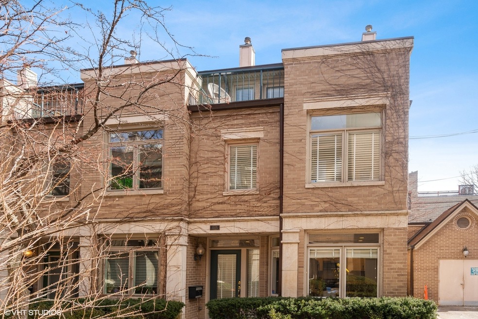 2733 N Janssen Ave unit B, Chicago, IL 60614 - photo 1