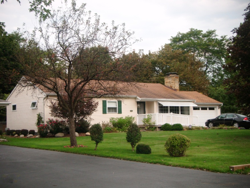 627 Gorham