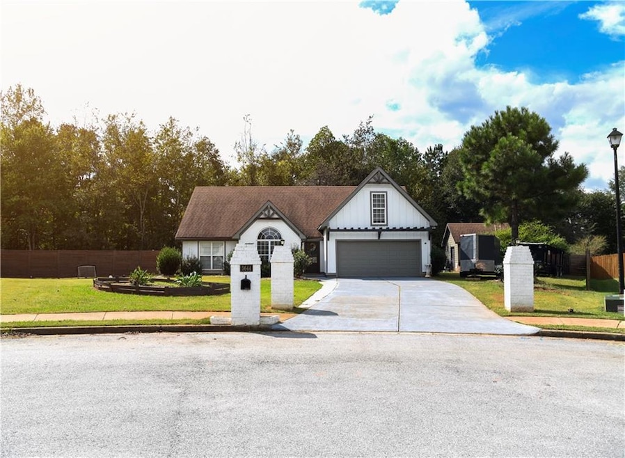 5644 Mohave Ct, Flowery Branch, GA 30542 - photo 1