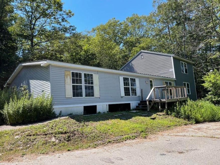 34 Williams St, Boothbay Harbor, ME 04538 - photo 1