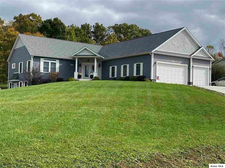 2910 Apple Valley Dr, Howard, OH 43028 - photo 1