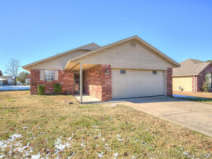 3520 S 215th East Ave, Broken Arrow, OK 74014 - photo 1