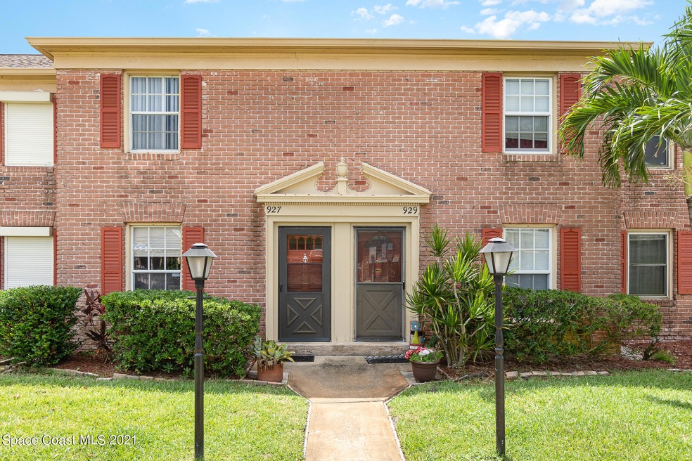 927 Jamestown Ave. #105