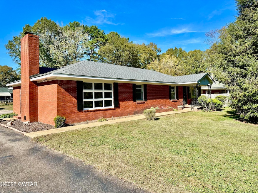 For Sale $235,000 • Co-Listing Agent