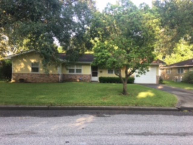 1516 Andrea Dr, Bay City, TX 77414 - photo 1