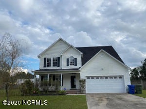 107 Brookhaven Drive, Richlands NC 28574